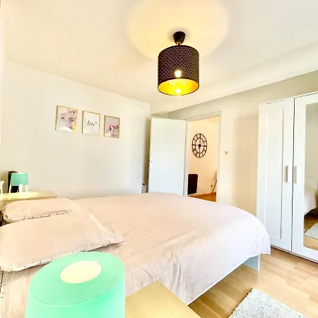 Centre - Balcon - Parking Gratuit アパート コルマール