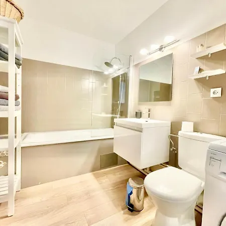 Apartamento A 2 Min à Pied Du Centre Historique - Balcon - Fibre Internet
