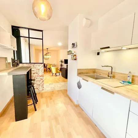 Apartamento A 2 Min à Pied Du Centre Historique - Balcon - Fibre Internet *