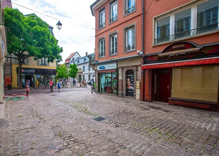 Centre - Balcon - Parking Gratuit דירה *